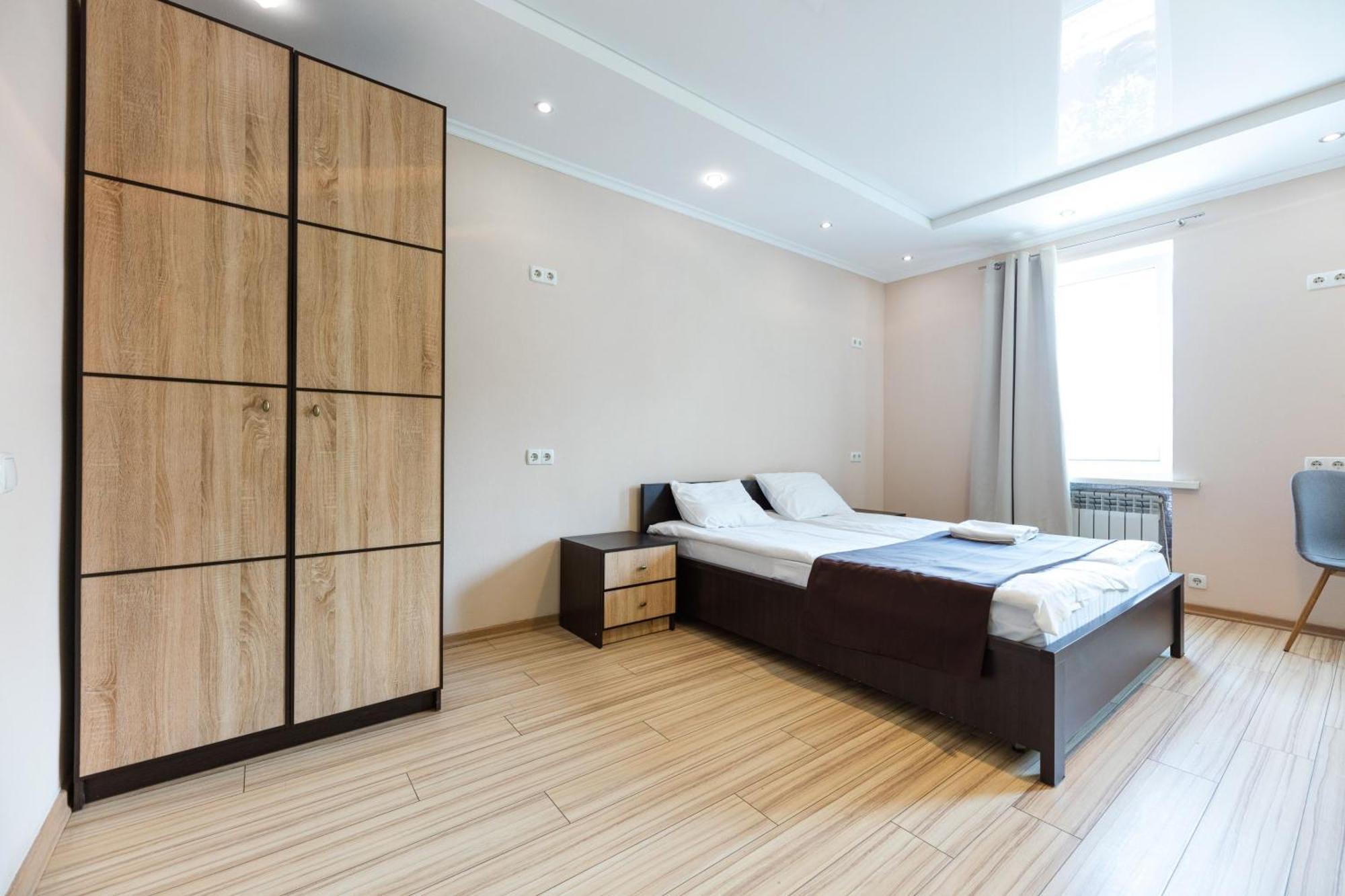 Guest House "Vladimirskaya 42" Κίεβο Εξωτερικό φωτογραφία