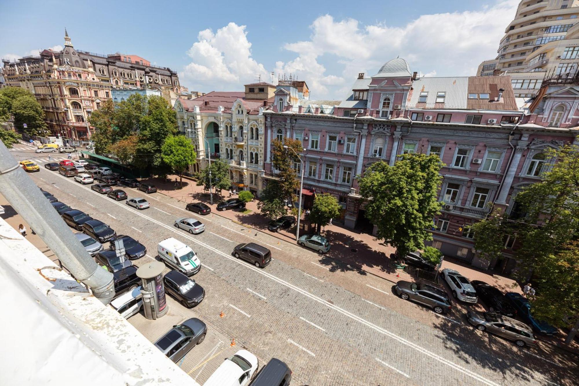 Guest House "Vladimirskaya 42" Κίεβο Εξωτερικό φωτογραφία