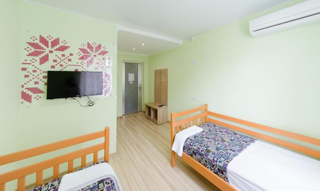 Guest House "Vladimirskaya 42" Κίεβο Εξωτερικό φωτογραφία