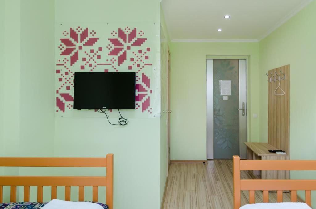 Guest House "Vladimirskaya 42" Κίεβο Εξωτερικό φωτογραφία
