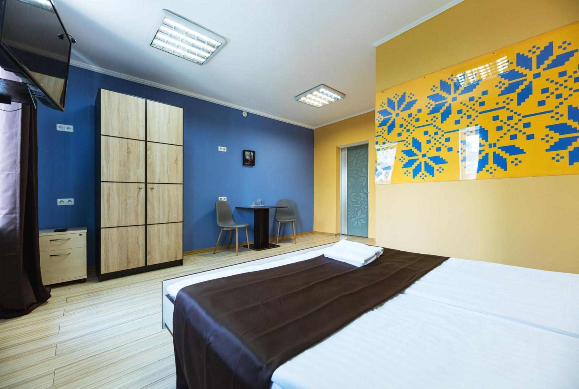 Guest House "Vladimirskaya 42" Κίεβο Εξωτερικό φωτογραφία