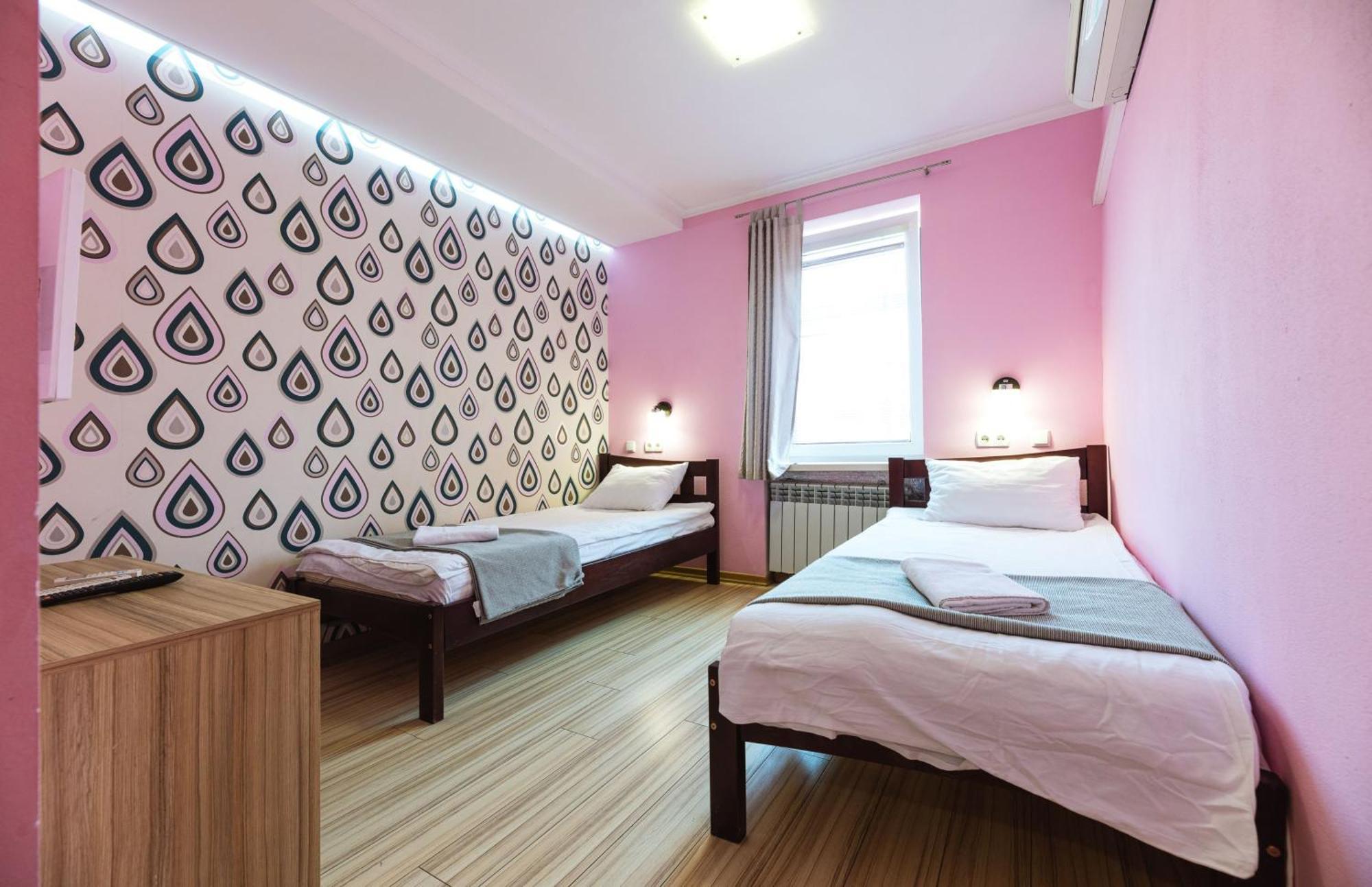 Guest House "Vladimirskaya 42" Κίεβο Εξωτερικό φωτογραφία