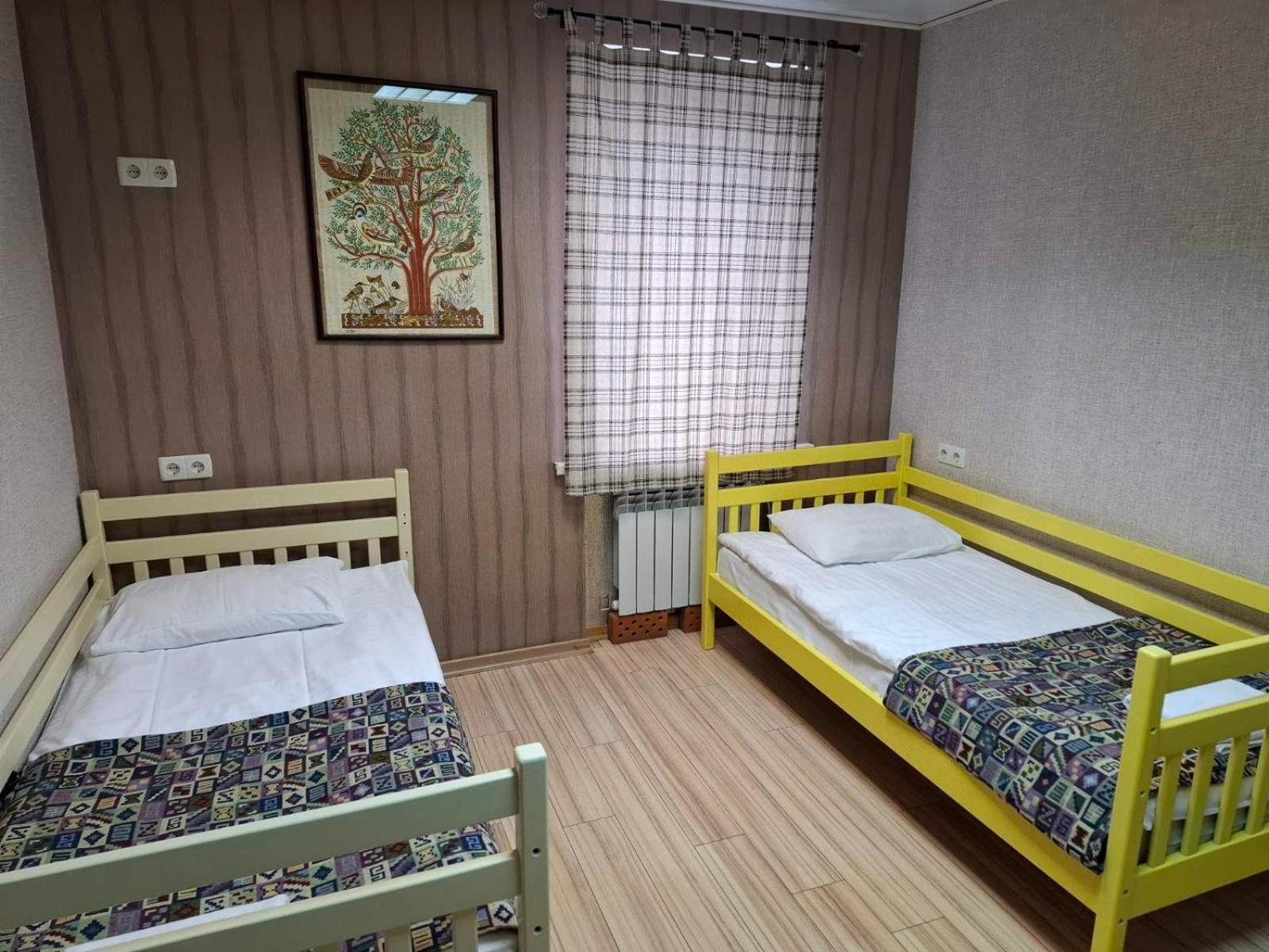 Guest House "Vladimirskaya 42" Κίεβο Εξωτερικό φωτογραφία