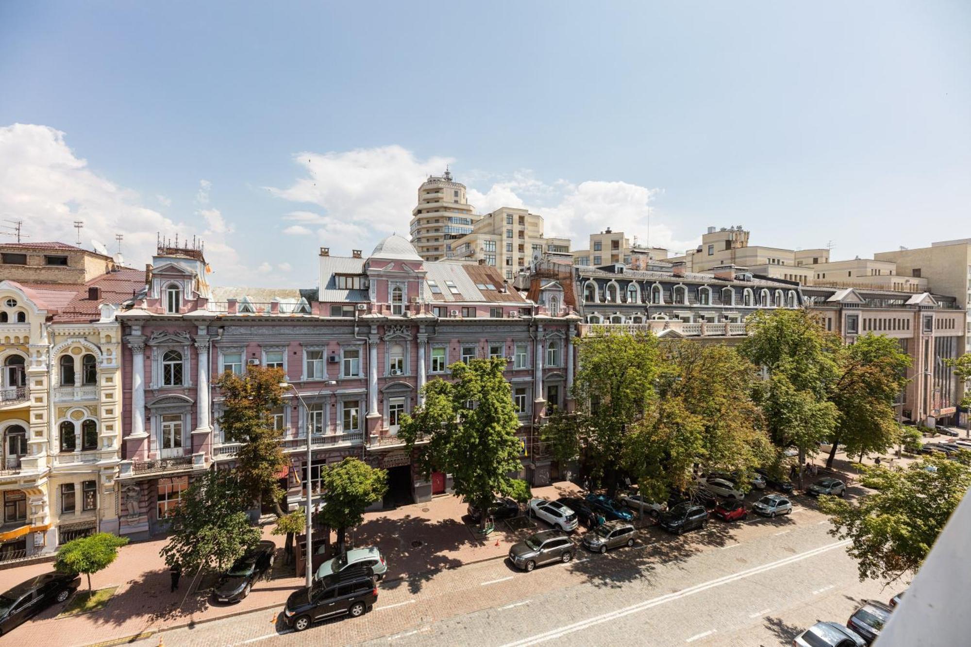 Guest House "Vladimirskaya 42" Κίεβο Εξωτερικό φωτογραφία